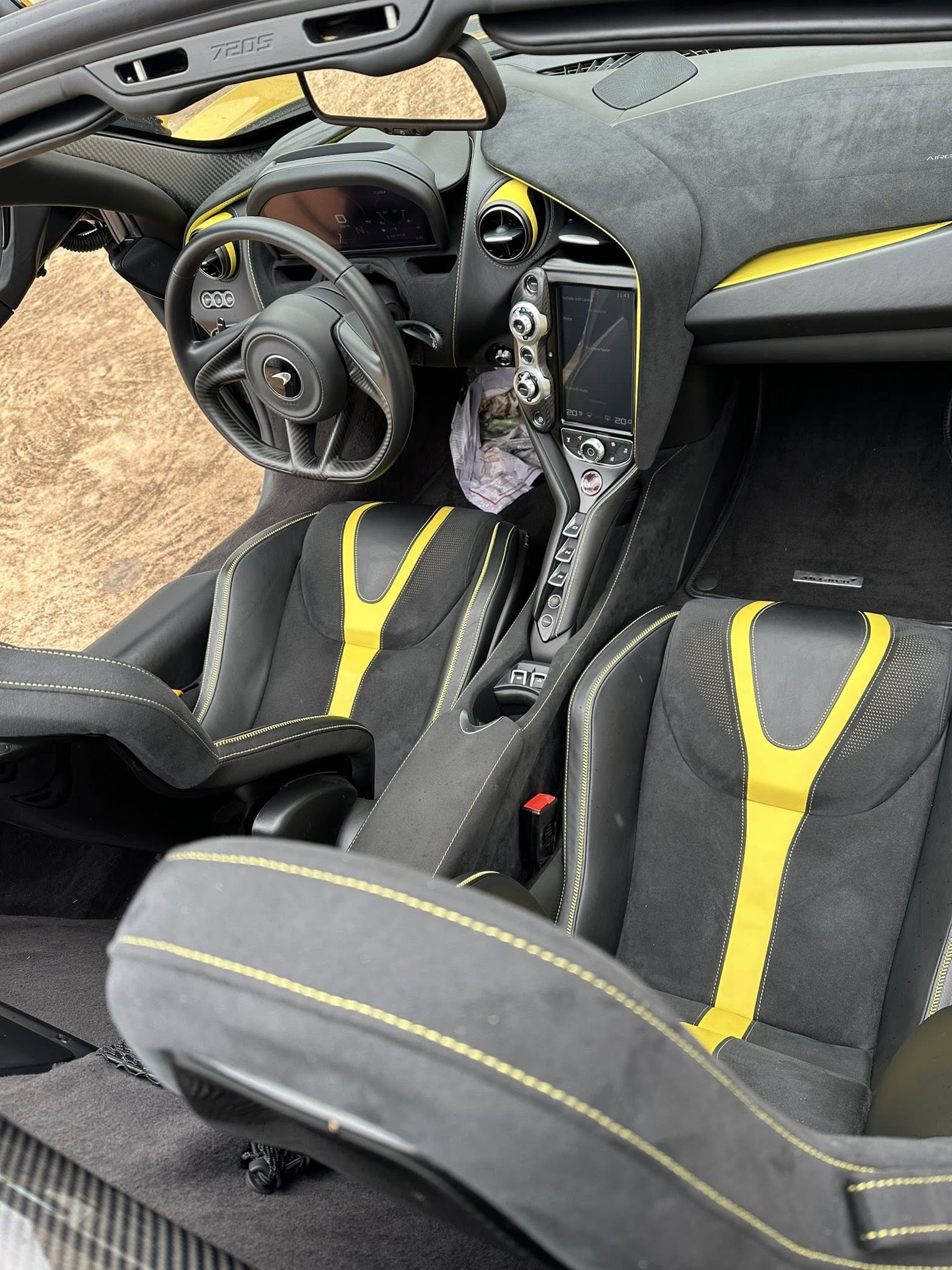 Chi tiết ngoại thất siêu xe McLaren 720S