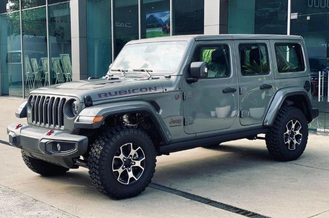 Xe Jeep giảm giá mạnh tại Việt Nam