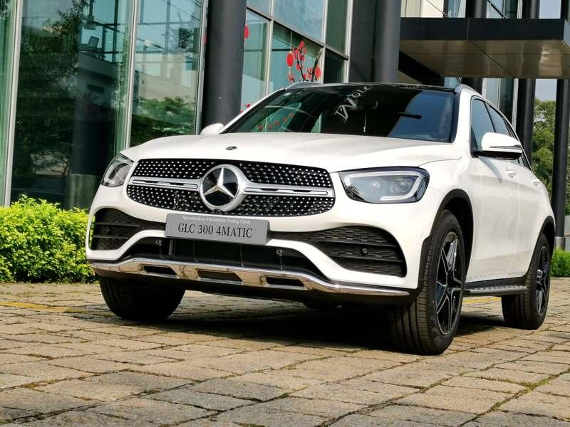 Mercedes-Benz chịu áp lực giảm giá