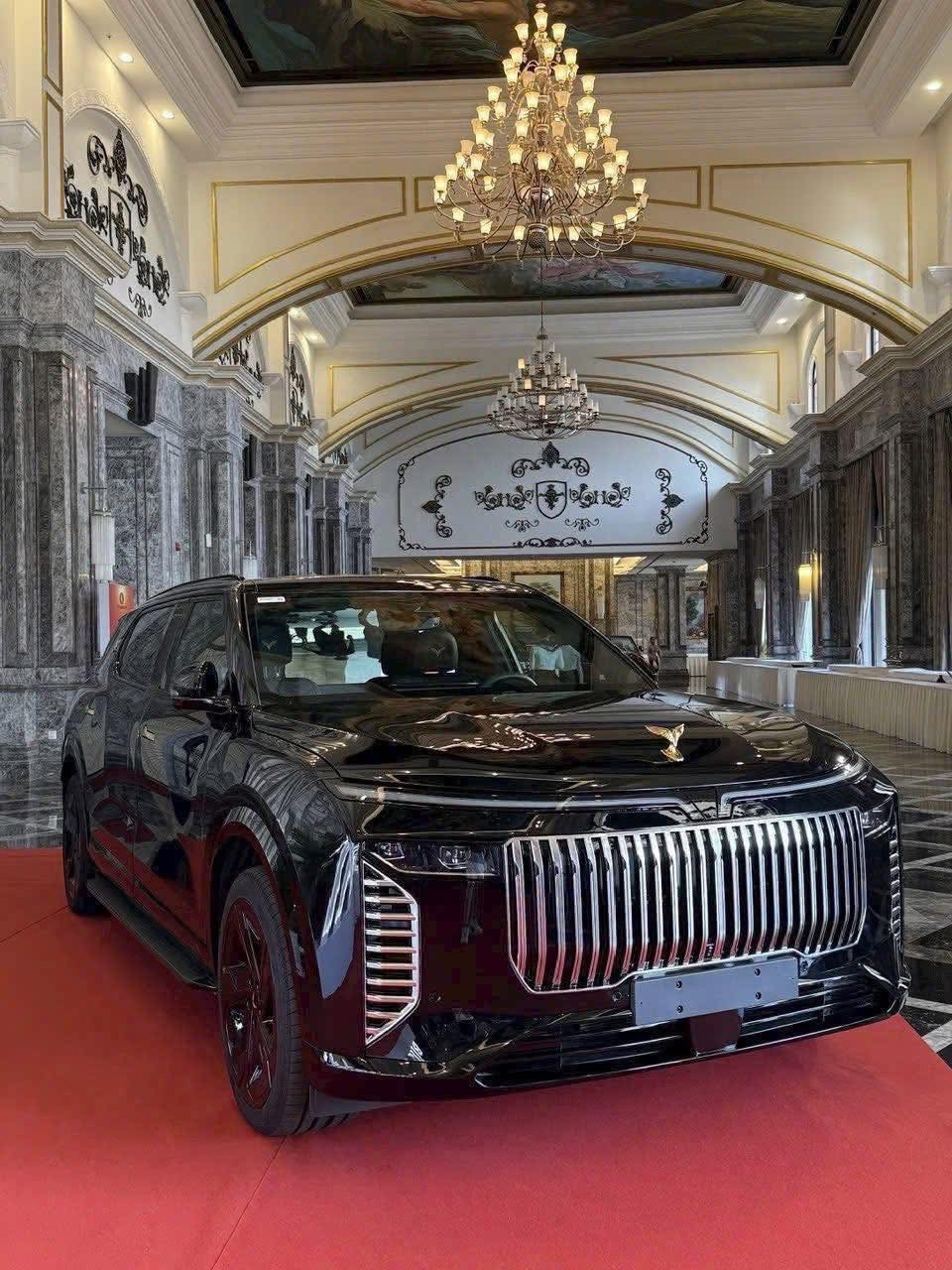 Xe limousine VinFast tại sự kiện nội bộ Vingroup