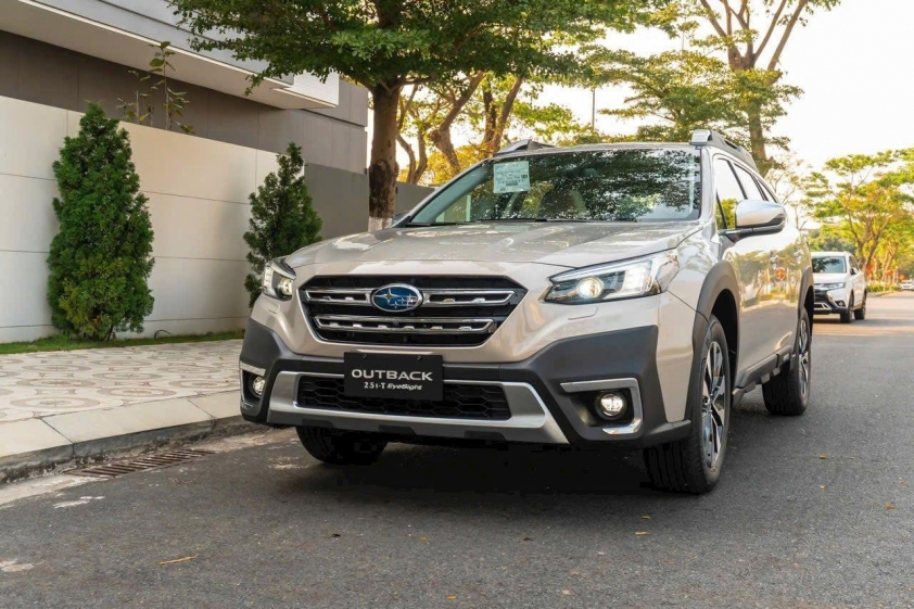 Subaru Outback tại đại lý với mức giá giảm sâu