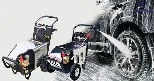 Xịt rửa lốp bằng vòi áp lực mạnh