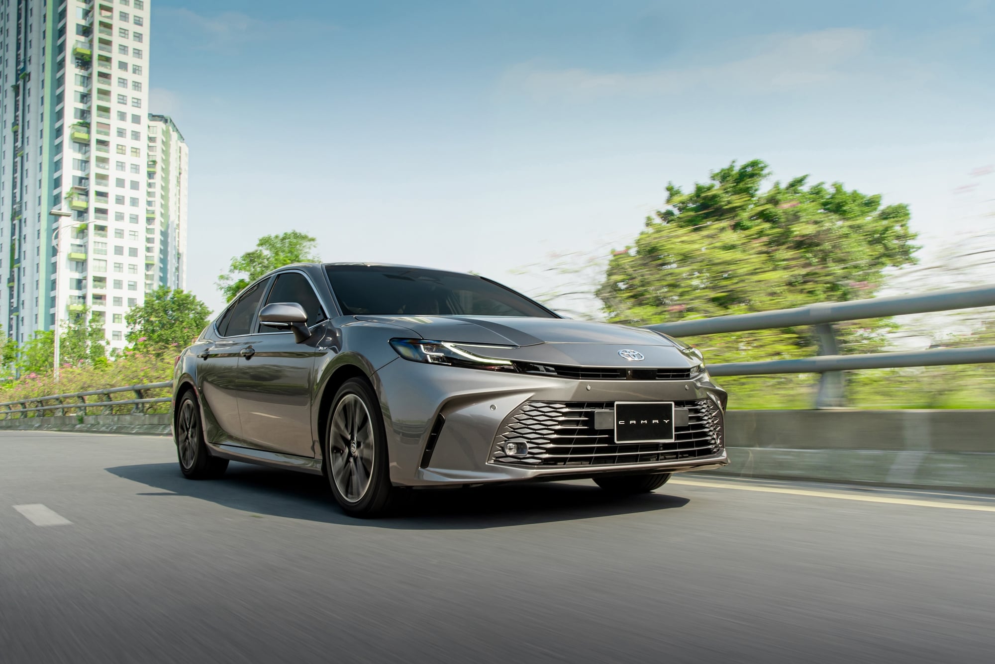 Toyota Camry giảm doanh số trong 4 tháng liên tiếp