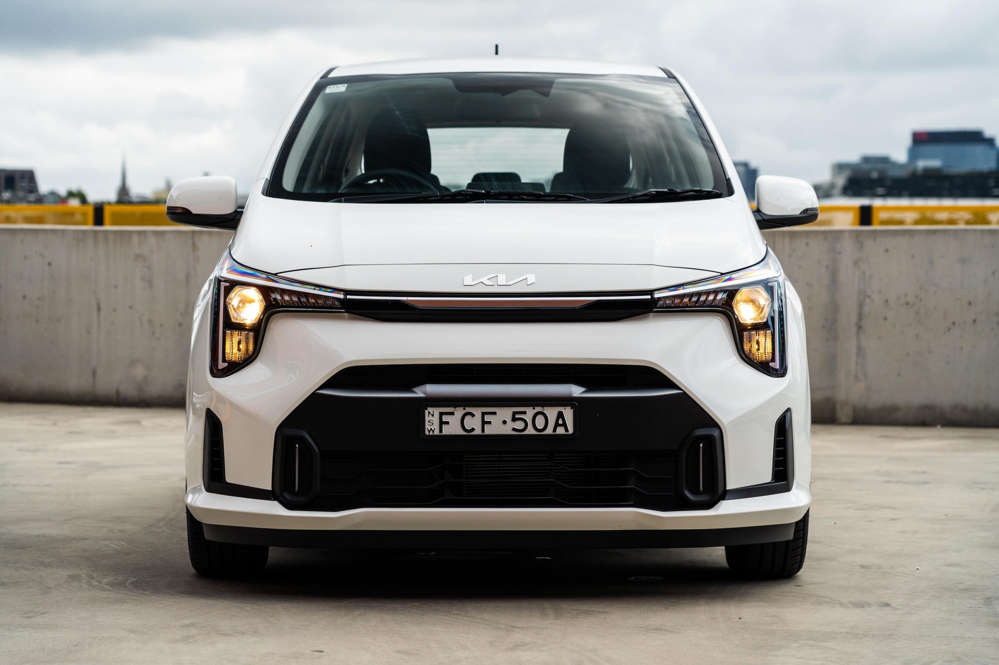 KIA Morning đời mới với thiết kế hiện đại
