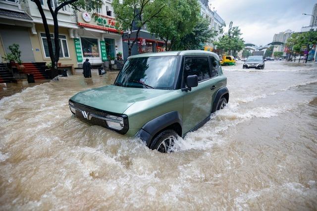 Dấu hiệu xe điện phát ra mùi khét Xe điện có mùi khét sau khi ngập nước
