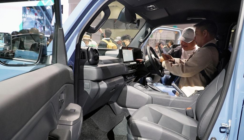 Động cơ Toyota Land Cruiser FJ Động cơ 2.7L cùng hộp số tự động 6 cấp