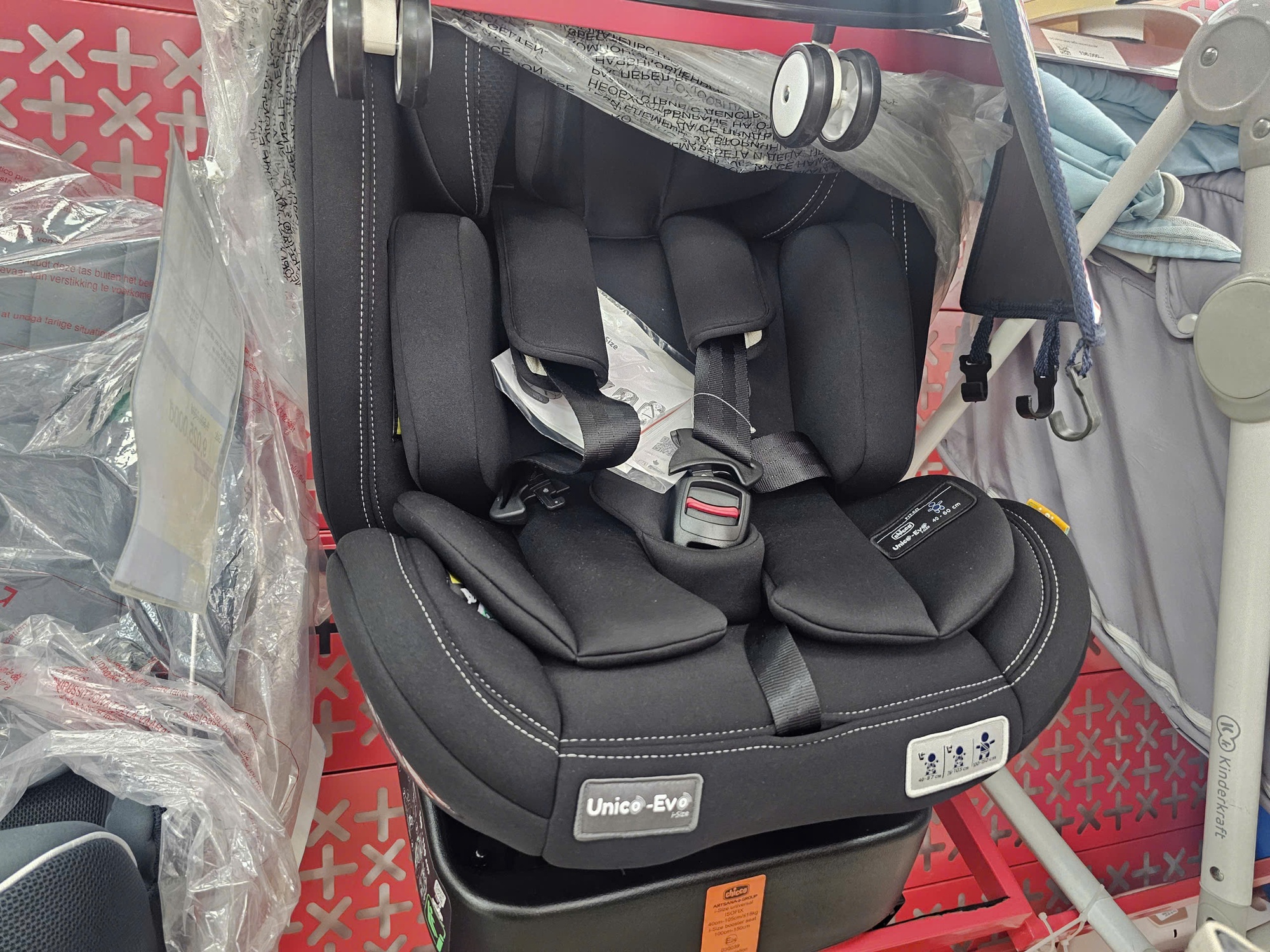 Các mẫu ghế ngồi ô tô cho trẻ em