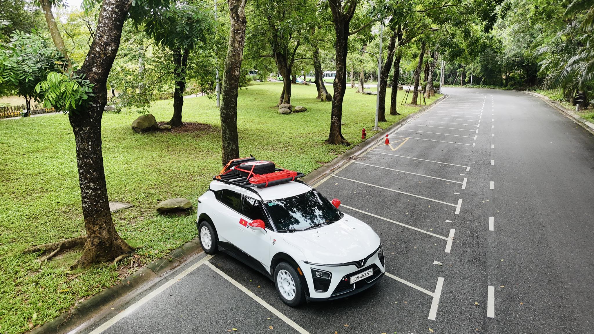 Xe điện chuẩn bị xuất phát