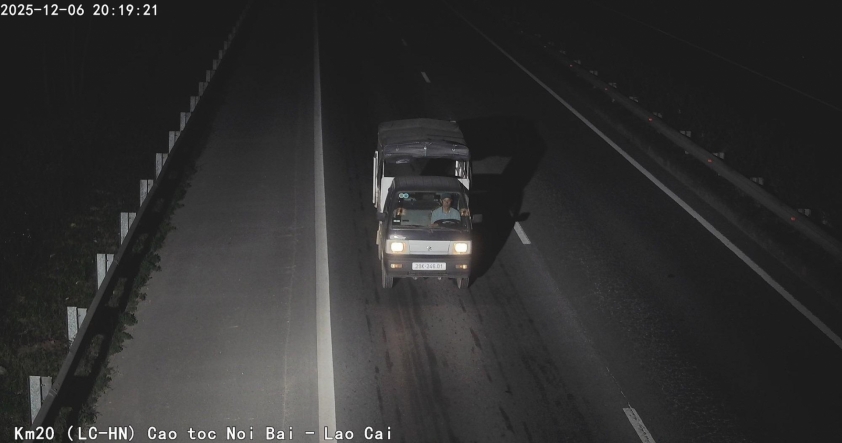 Camera giám sát giao thông tại Hà Nội