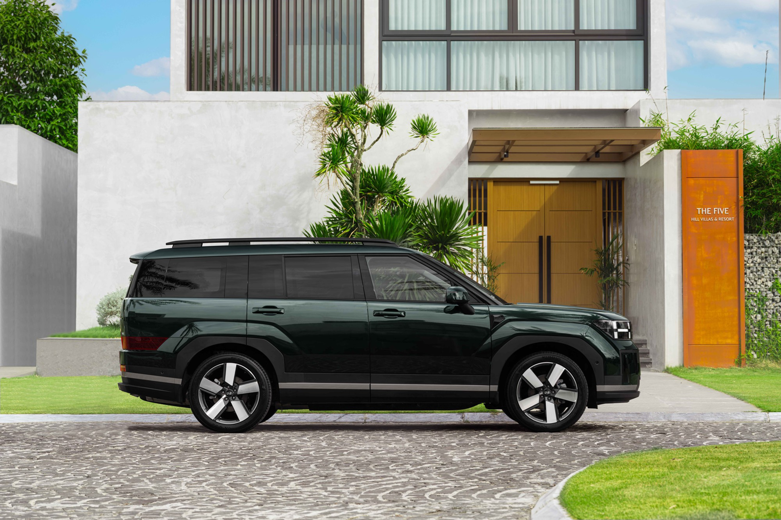 Tiêu thụ nhiên liệu Hyundai Santa Fe Hybrid Hyundai Santa Fe Hybrid có mức tiêu thụ nhiên liệu ngang xe hạng B